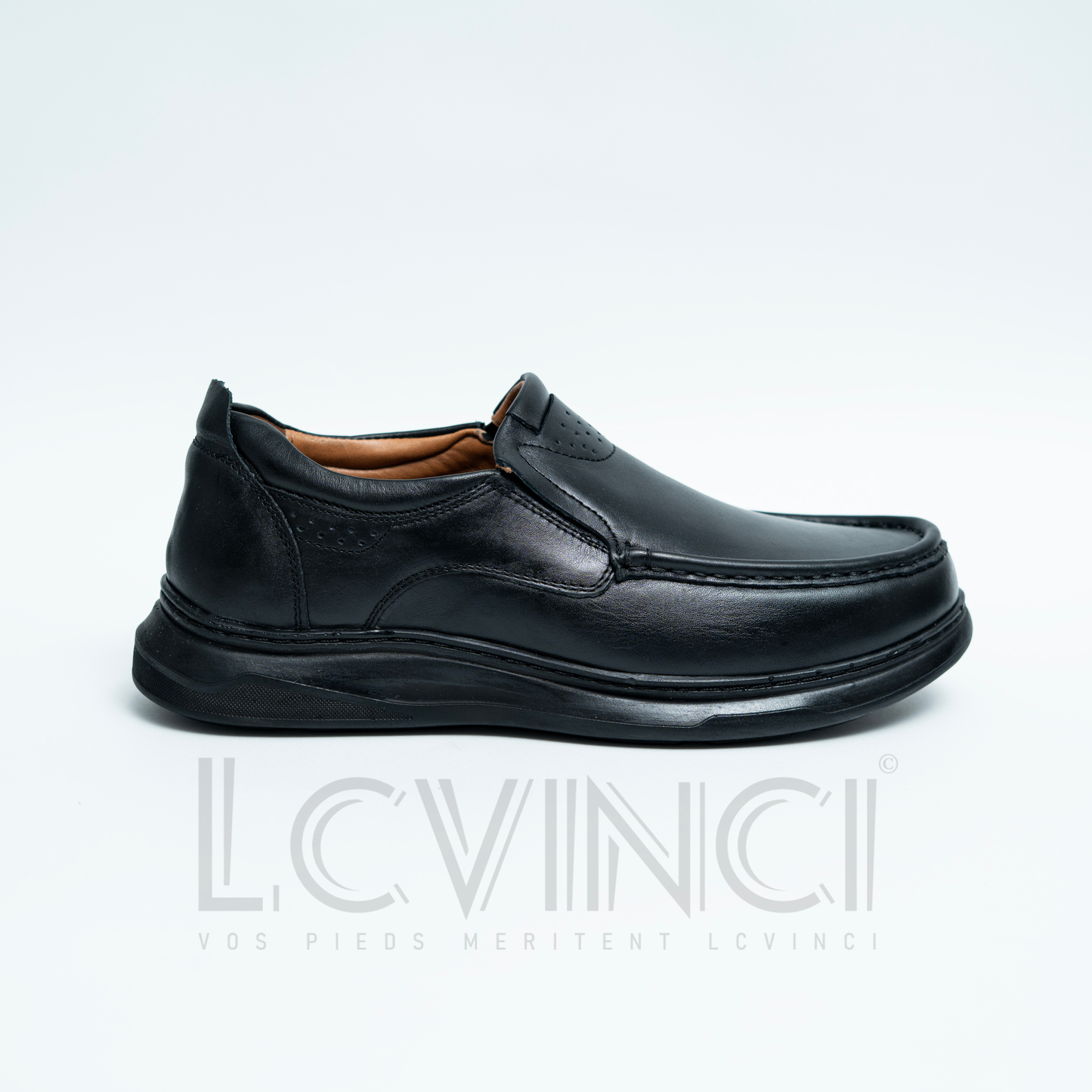 Chaussure en Cuir Noir– Élégance & Bien-être Médical (LC4)