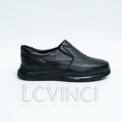 Chaussure en Cuir Noir – Style Moderne &  Médical (LC6)
