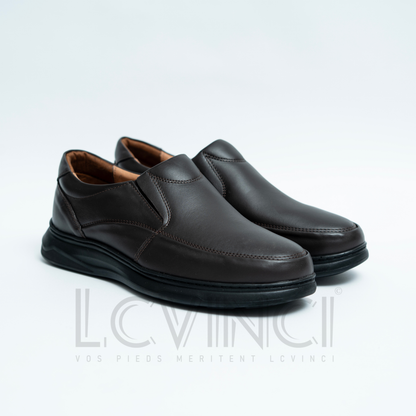 Chaussure en Cuir Noir – Style Moderne &  Médical (LC6)
