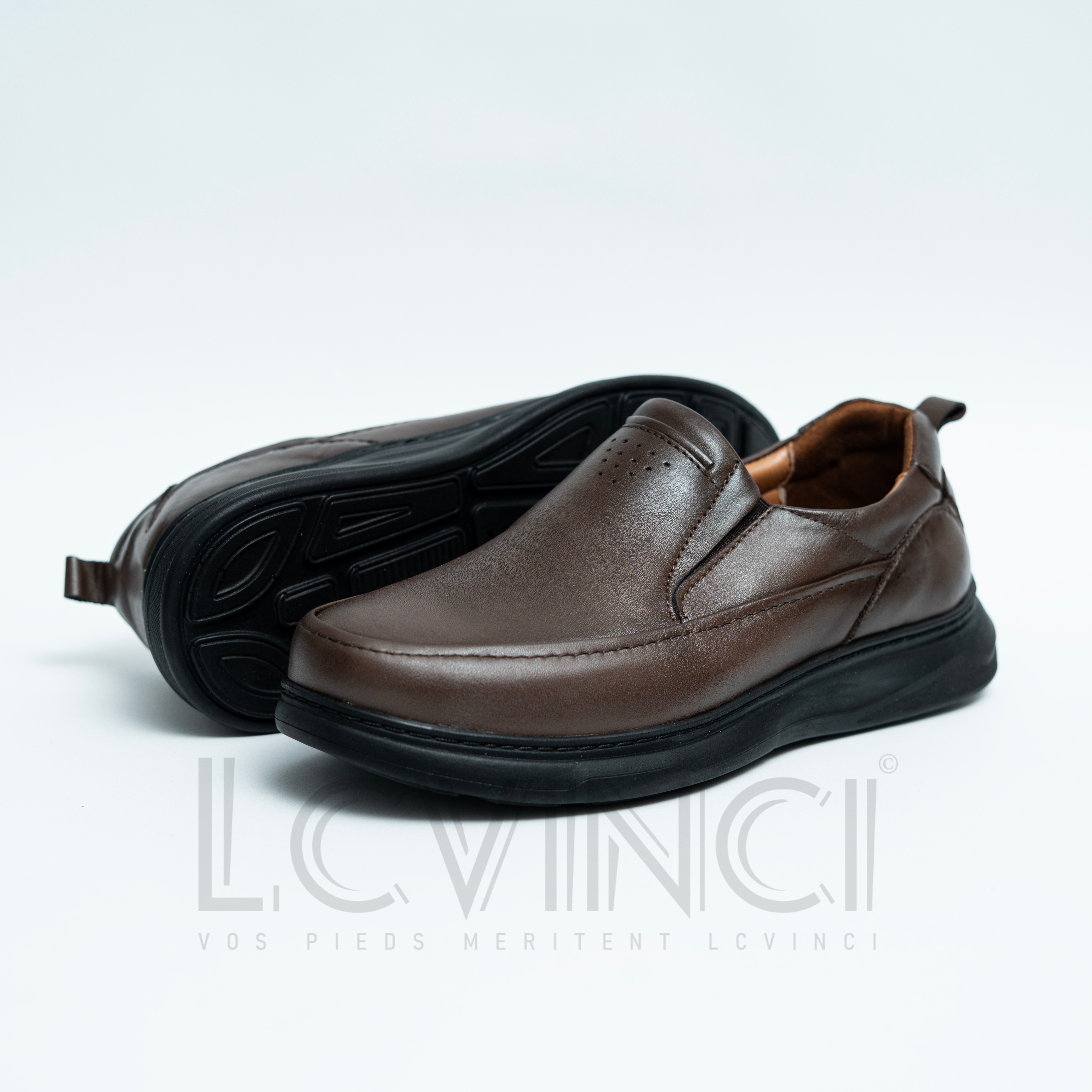 Chaussure en Cuir Marron Élégance & Confort  (LC5)