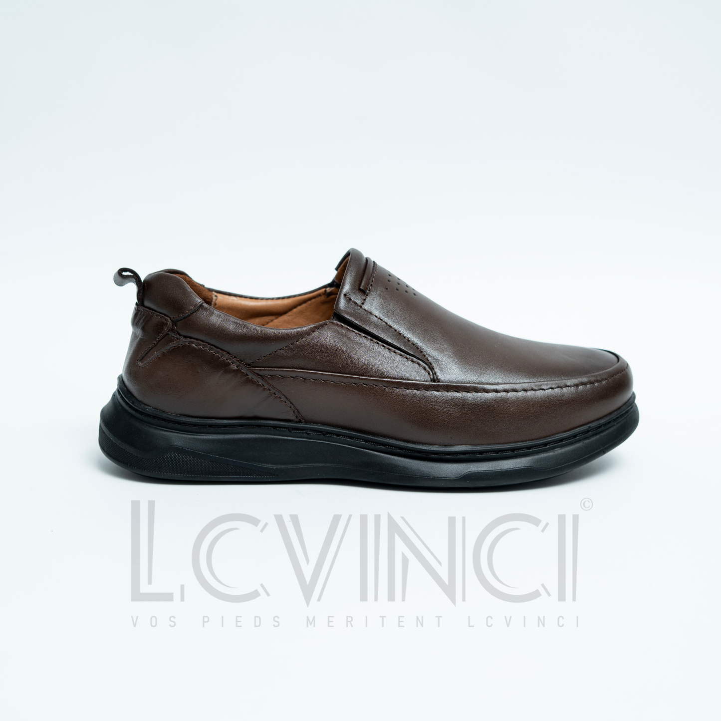 Chaussure en Cuir Noir  Élégance & Confort  (LC5)