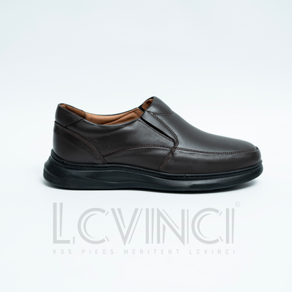 Chaussure en Cuir Noir – Style Moderne &  Médical (LC6)