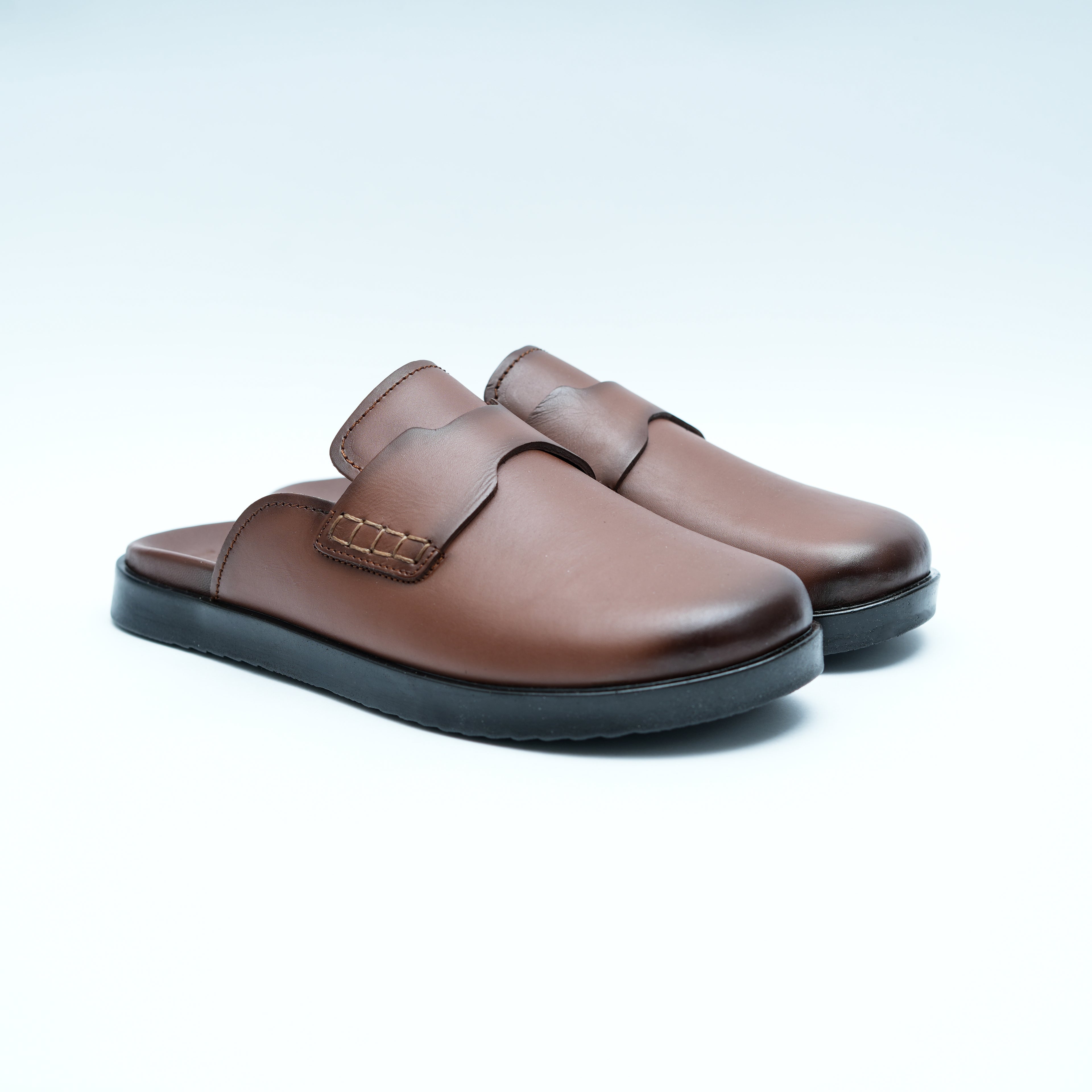 Sabot en Cuir Tabac– Esprit Hermès (LC2)